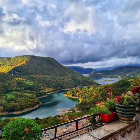 La Casa Sul Fiordo Lago Turano Paganico Sabino Esterno foto